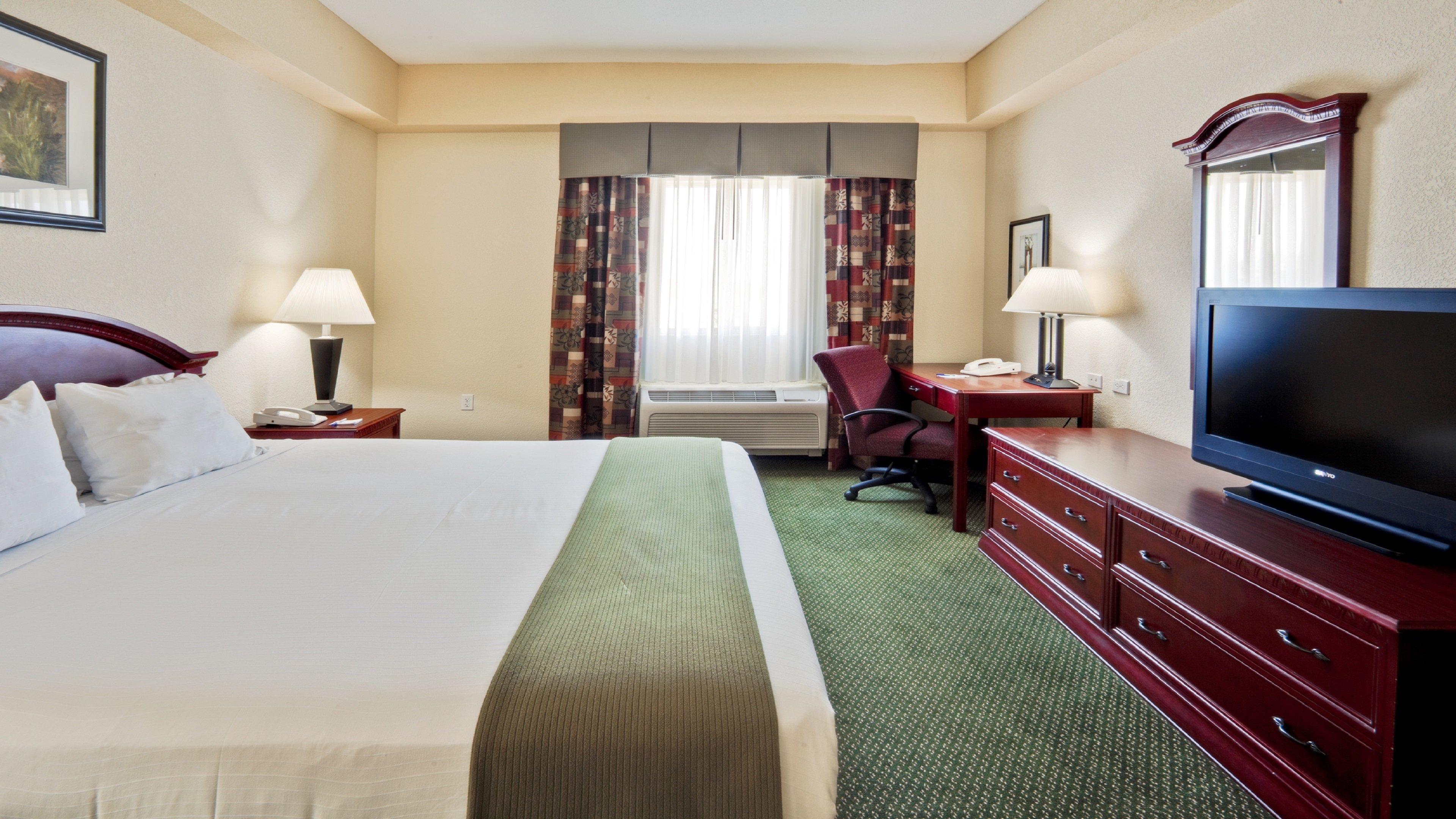 Holiday Inn Express West Palm Beach Metrocentre By Ihg Exterior photo