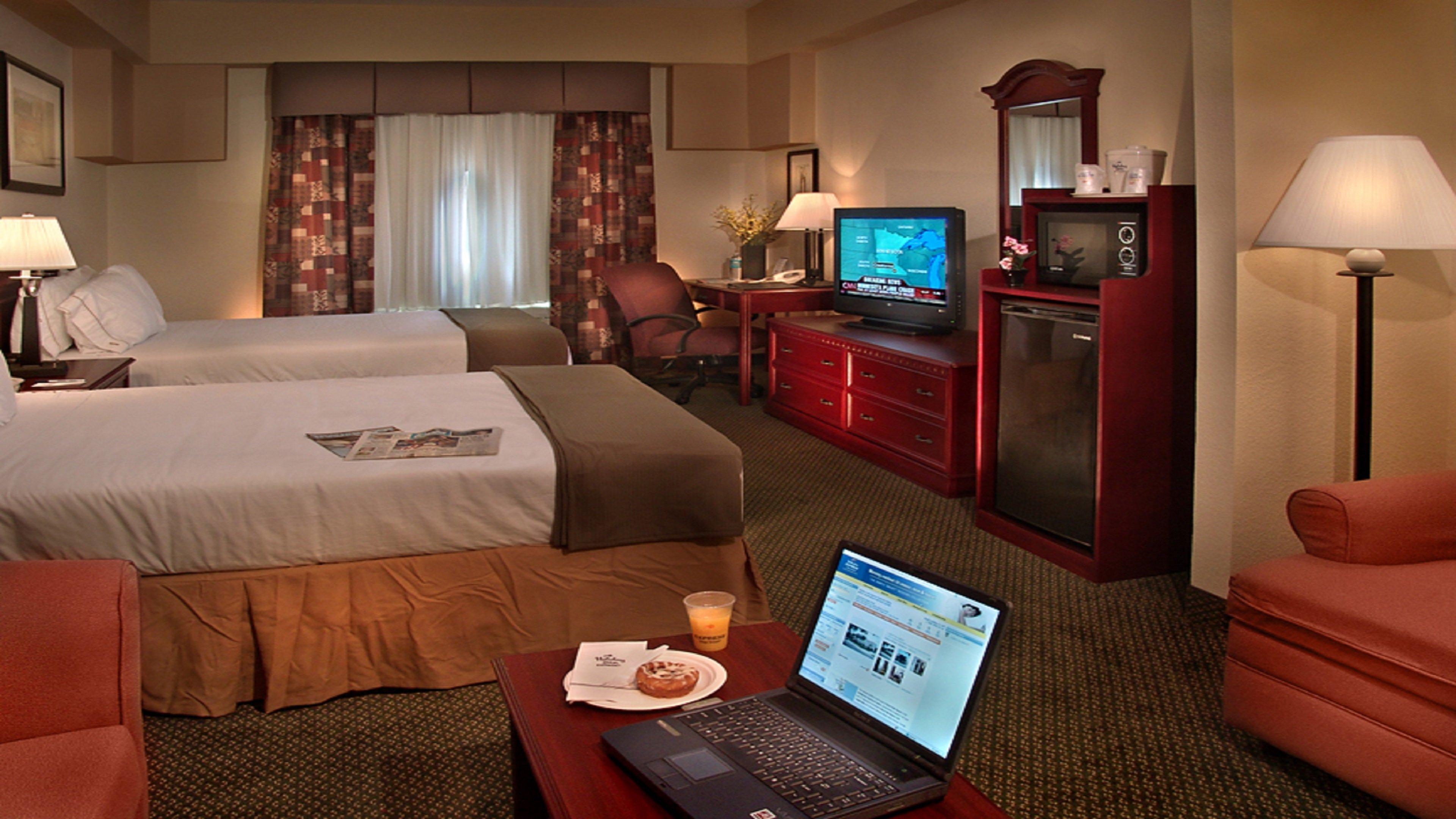 Holiday Inn Express West Palm Beach Metrocentre By Ihg Exterior photo